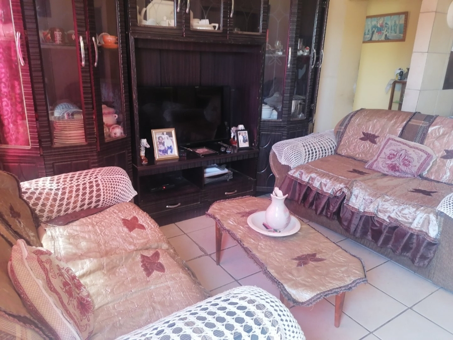 3 Bedroom Property for Sale in Heidedal Free State